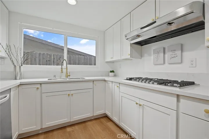 4072 Casa Loma Avenue, Yorba Linda, California 92886