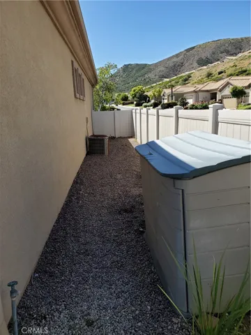 side yard