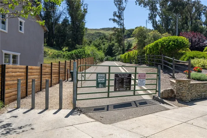 1536 Eto Circle, San Luis Obispo, California 93405