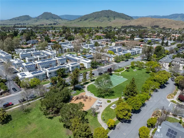 1536 Eto Circle, San Luis Obispo, California 93405