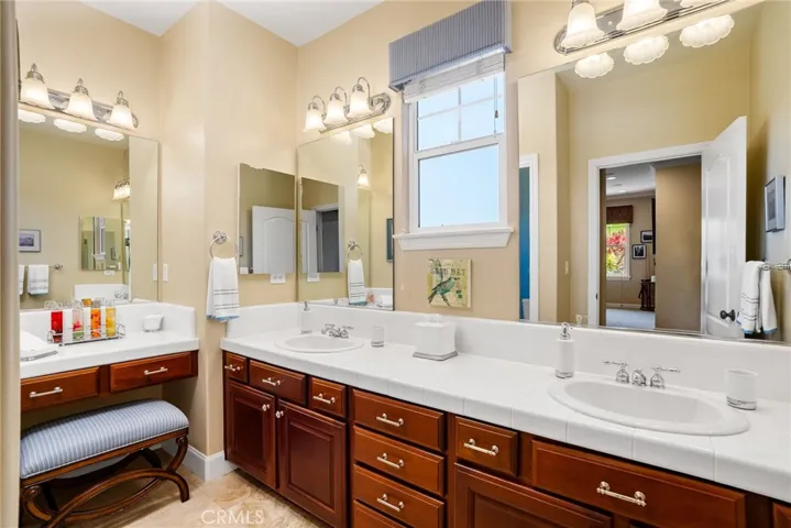 1536 Eto Circle, San Luis Obispo, California 93405