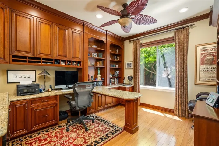 1536 Eto Circle, San Luis Obispo, California 93405