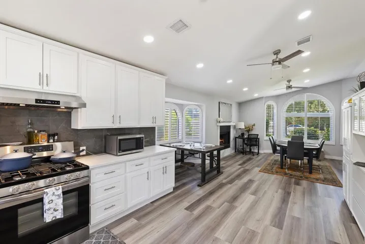 014_Kitchen