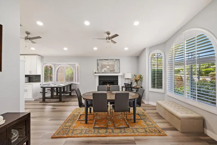 007_Dining Room