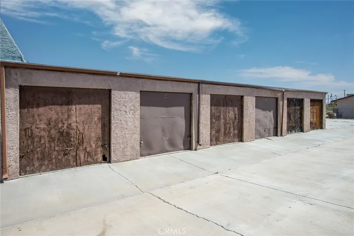6409 Park Boulevard, Joshua Tree, California 92252