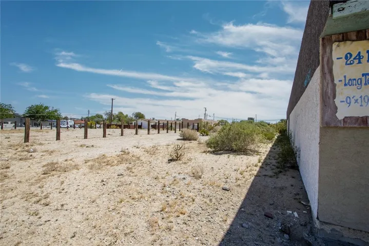 6409 Park Boulevard, Joshua Tree, California 92252