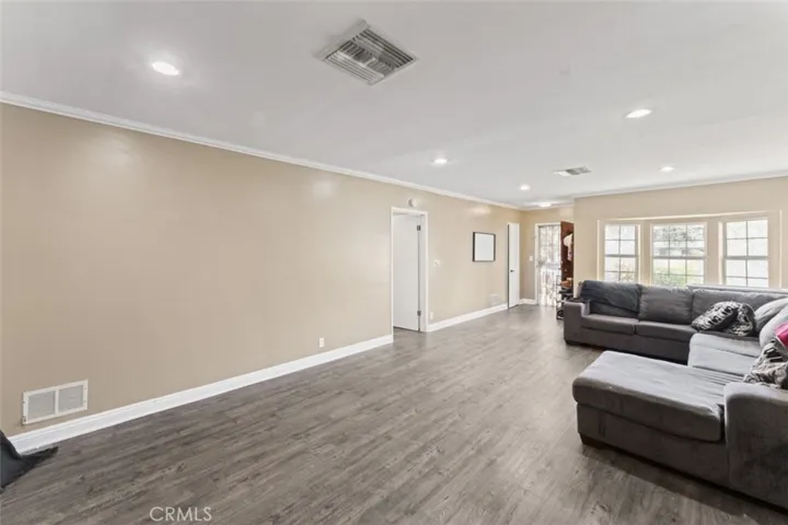 20610 Sherman Way, Winnetka, California 91306