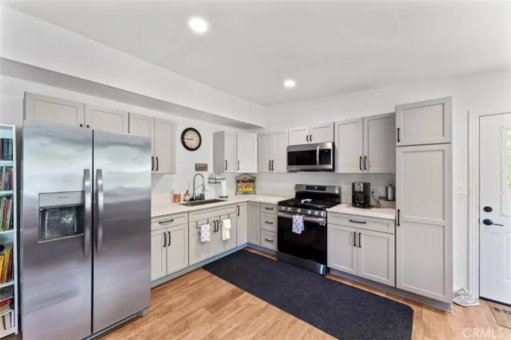 20610 Sherman Way, Winnetka, California 91306