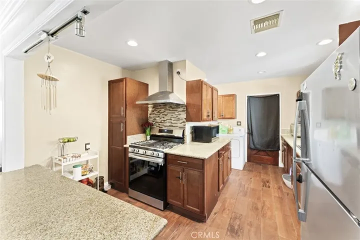 20610 Sherman Way, Winnetka, California 91306