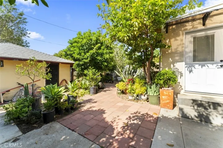 20610 Sherman Way, Winnetka, California 91306