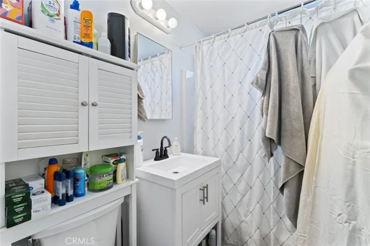 20610 Sherman Way, Winnetka, California 91306