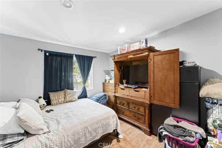 20610 Sherman Way, Winnetka, California 91306