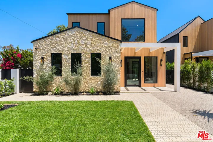 4554 Wortser Avenue, Studio City, California 91604
