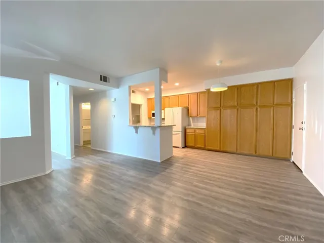 202 Chaumont Circle, Lake Forest, California 92610