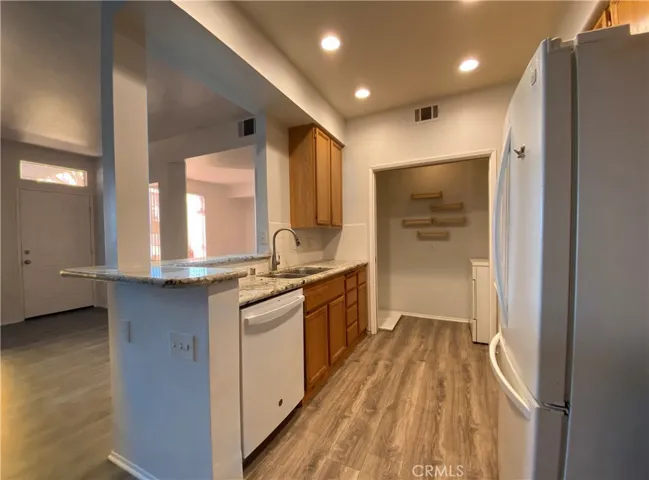 202 Chaumont Circle, Lake Forest, California 92610