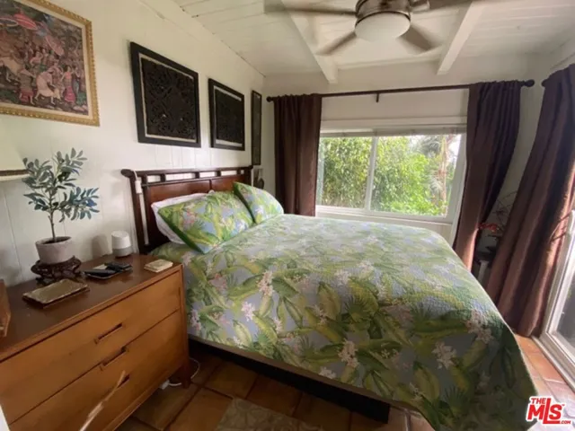 7287 Pacific View Drive, Hollywood, California 90068