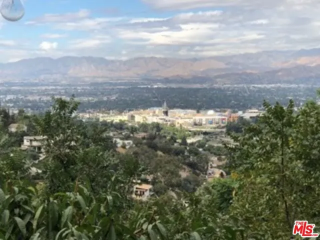 7287 Pacific View Drive, Hollywood, California 90068