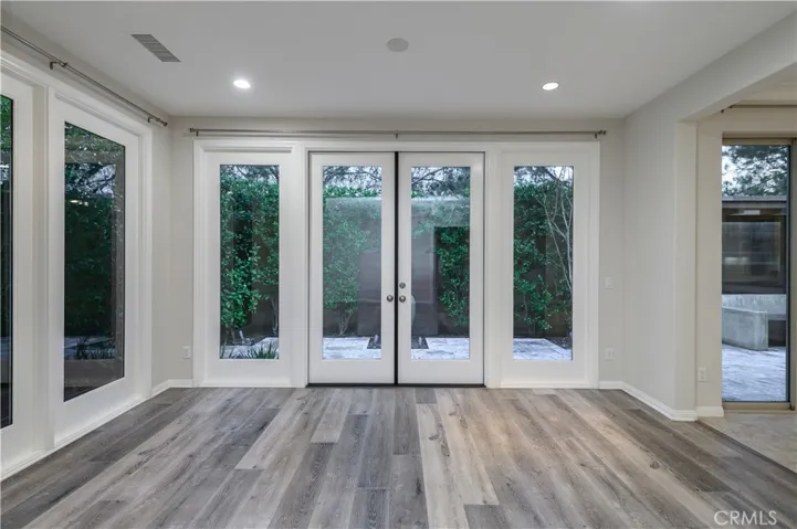 214 Shelbourne, Irvine, California 92620