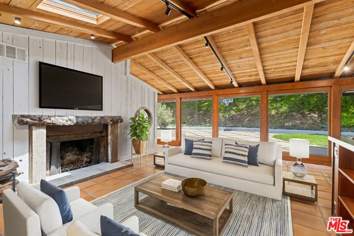1776 Old Ranch Road, Los Angeles, California 90049