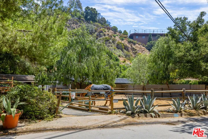 1776 Old Ranch Road, Los Angeles, California 90049
