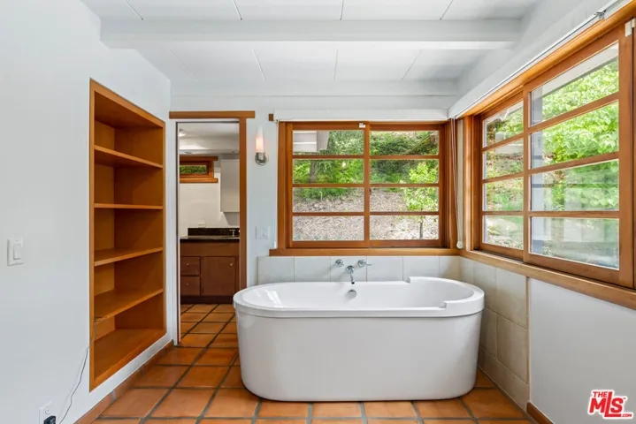 1776 Old Ranch Road, Los Angeles, California 90049