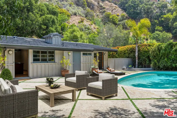 1776 Old Ranch Road, Los Angeles, California 90049