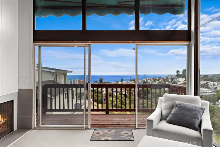 1017 Santa Ana Street, Laguna Beach, California 92651
