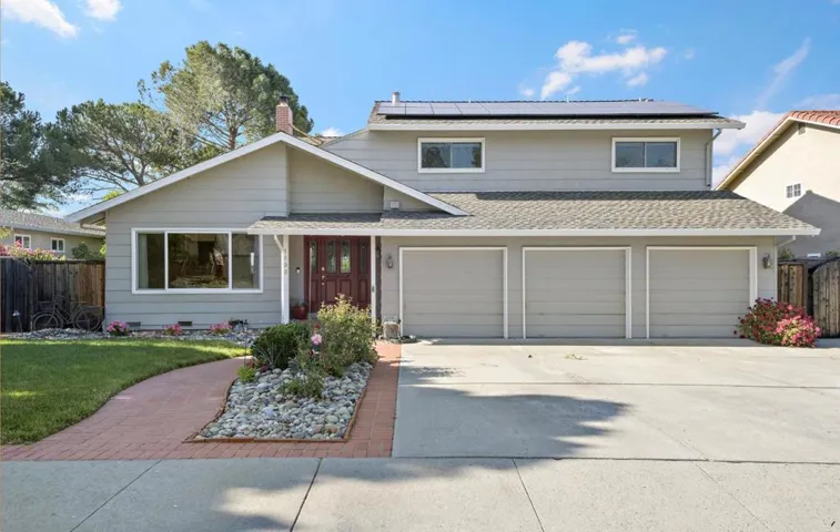 Discover the perfect blend of comfort and convenience at 1183 Nikette Way in San Jose, California.