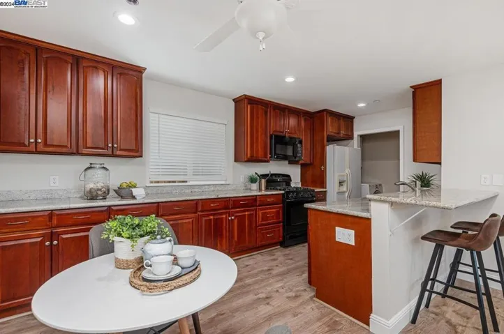 2315 Bess Ave, Livermore, California 94550