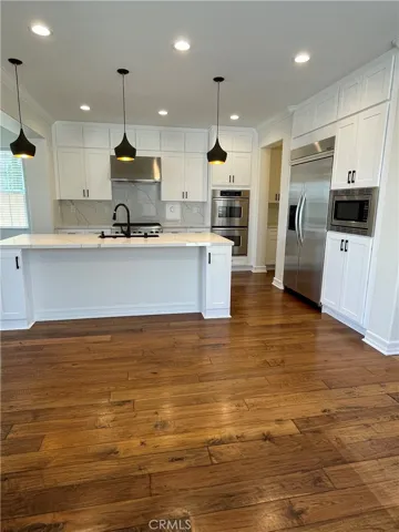 72 Downing Street, Ladera Ranch, California 92694
