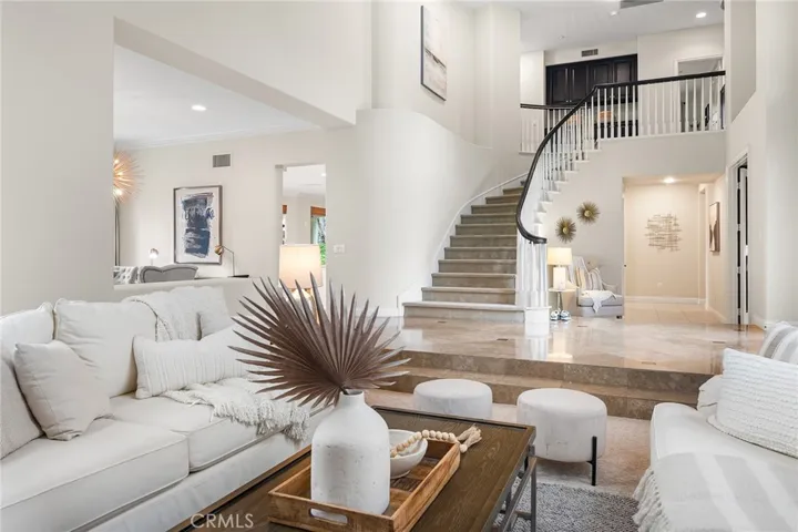 4 Marquette Way, Coto De Caza, California 92679
