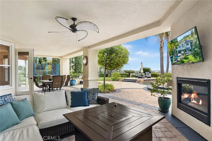 4 Marquette Way, Coto De Caza, California 92679