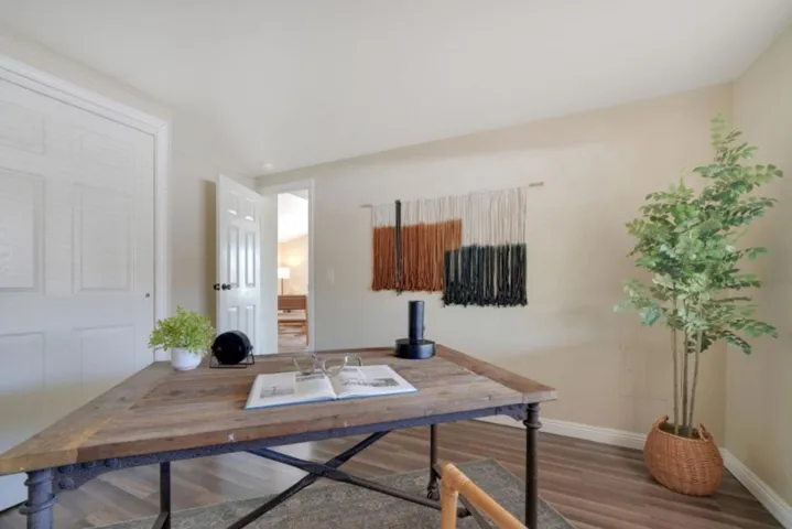 5689 Red Oak Drive, Ione, California 95640