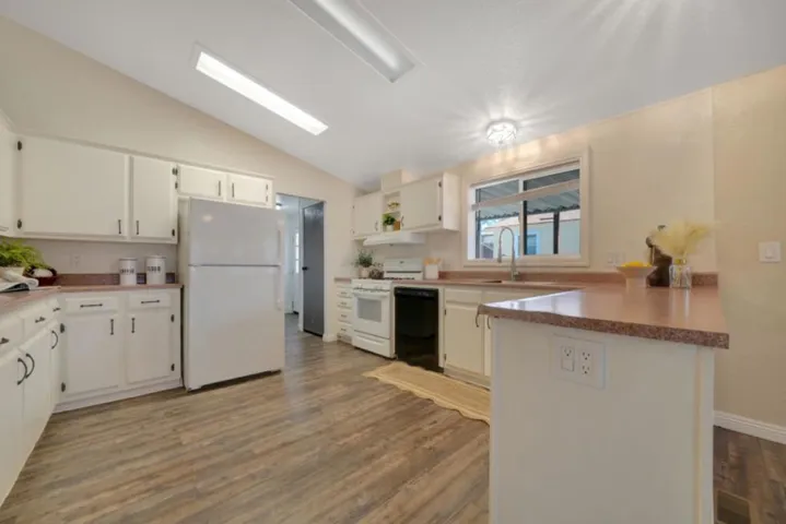 5689 Red Oak Drive, Ione, California 95640