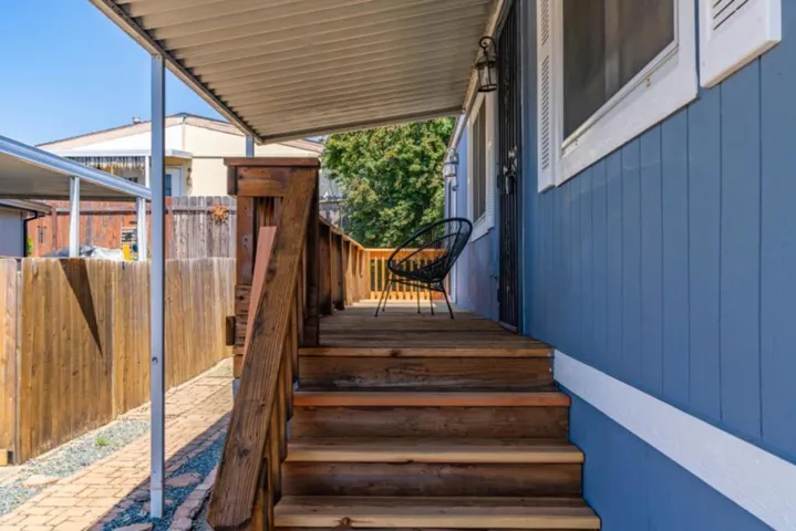 5689 Red Oak Drive, Ione, California 95640