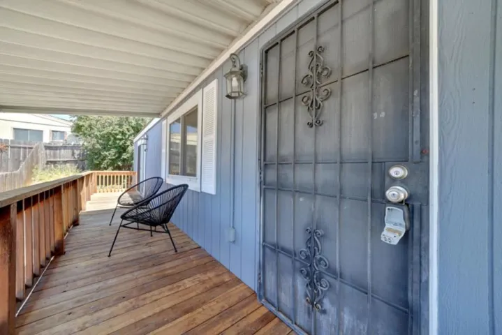 5689 Red Oak Drive, Ione, California 95640