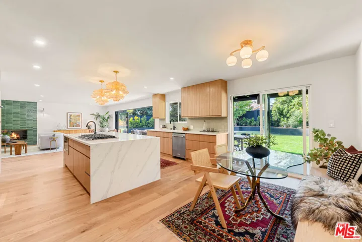 24125 Albers Street, Woodland Hills, California 91367