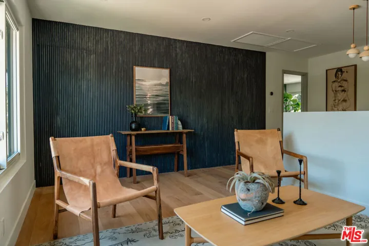 24125 Albers Street, Woodland Hills, California 91367