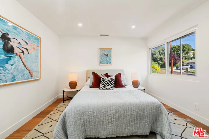 24125 Albers Street, Woodland Hills, California 91367