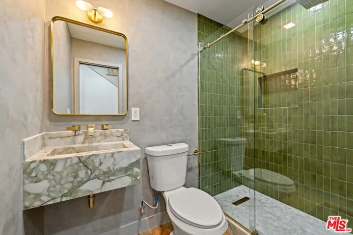 24125 Albers Street, Woodland Hills, California 91367