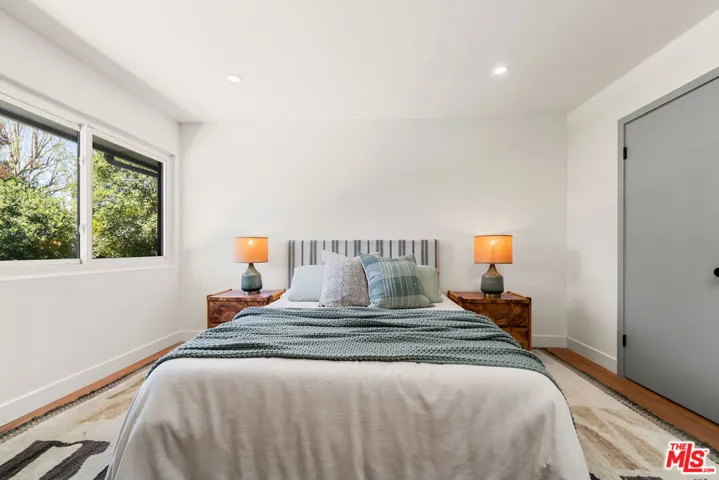 24125 Albers Street, Woodland Hills, California 91367