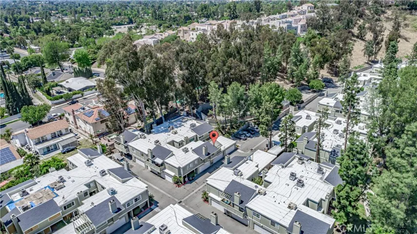 22137 Burbank Boulevard 7, Woodland Hills, California 91367