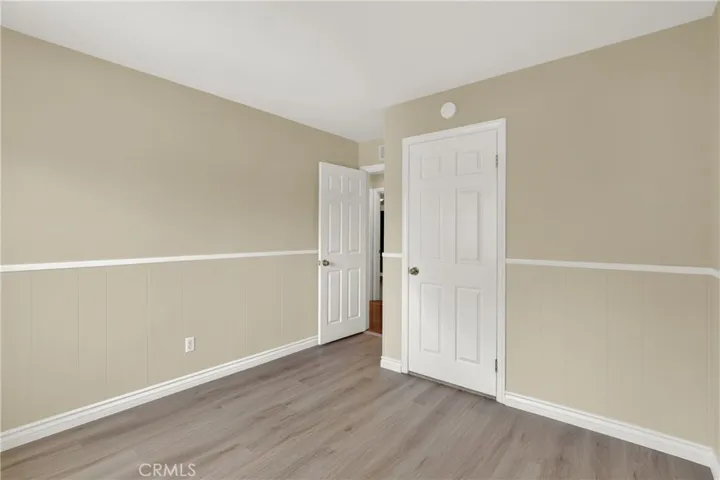 Secondary bedroom
