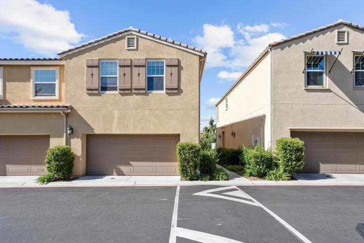5506 Santa Alicia, San Diego, California 92154