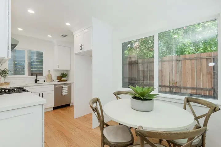 2338 Amherst Street, Palo Alto, California 94306
