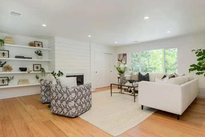 2338 Amherst Street, Palo Alto, California 94306