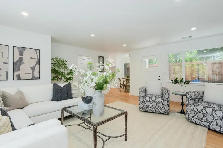 2338 Amherst Street, Palo Alto, California 94306