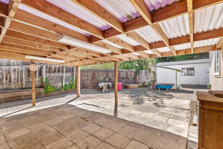 7509 Langley Canyon Road, Salinas, California 93907
