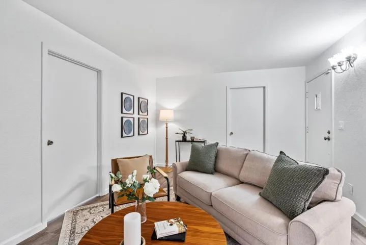 7509 Langley Canyon Road, Salinas, California 93907