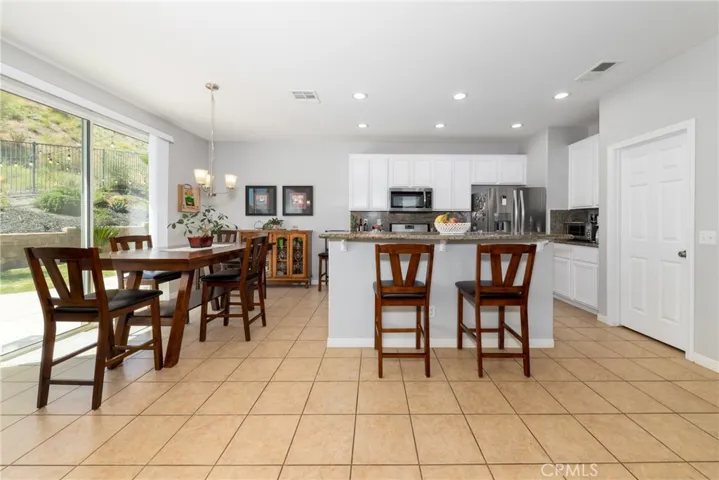 29248 Sandpiper Drive, Lake Elsinore, California 92530